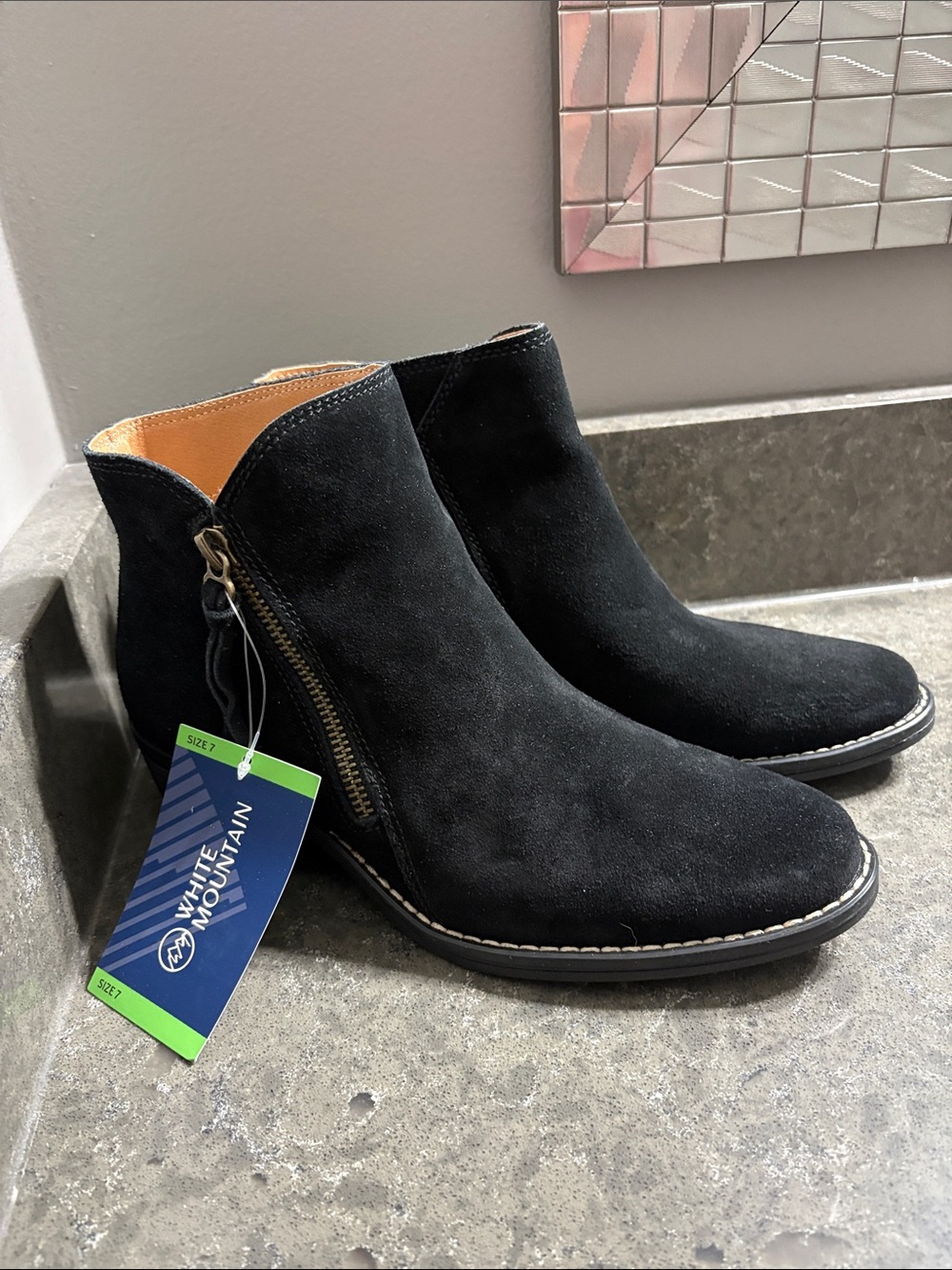 White Mountain Black Suede Side Zip Ankle Booties